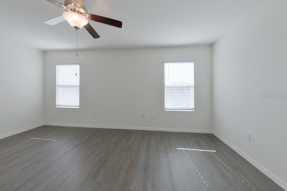 Image 18 of 23 For 31914 Katelin Circle