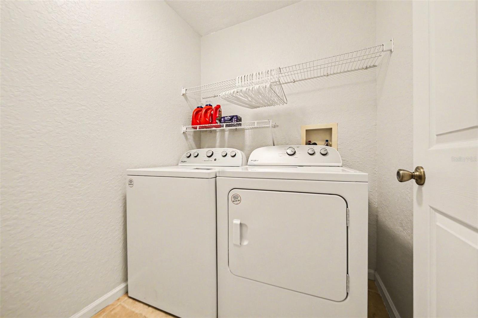 Image 20 of 24 For 2920 Ashland Lane S