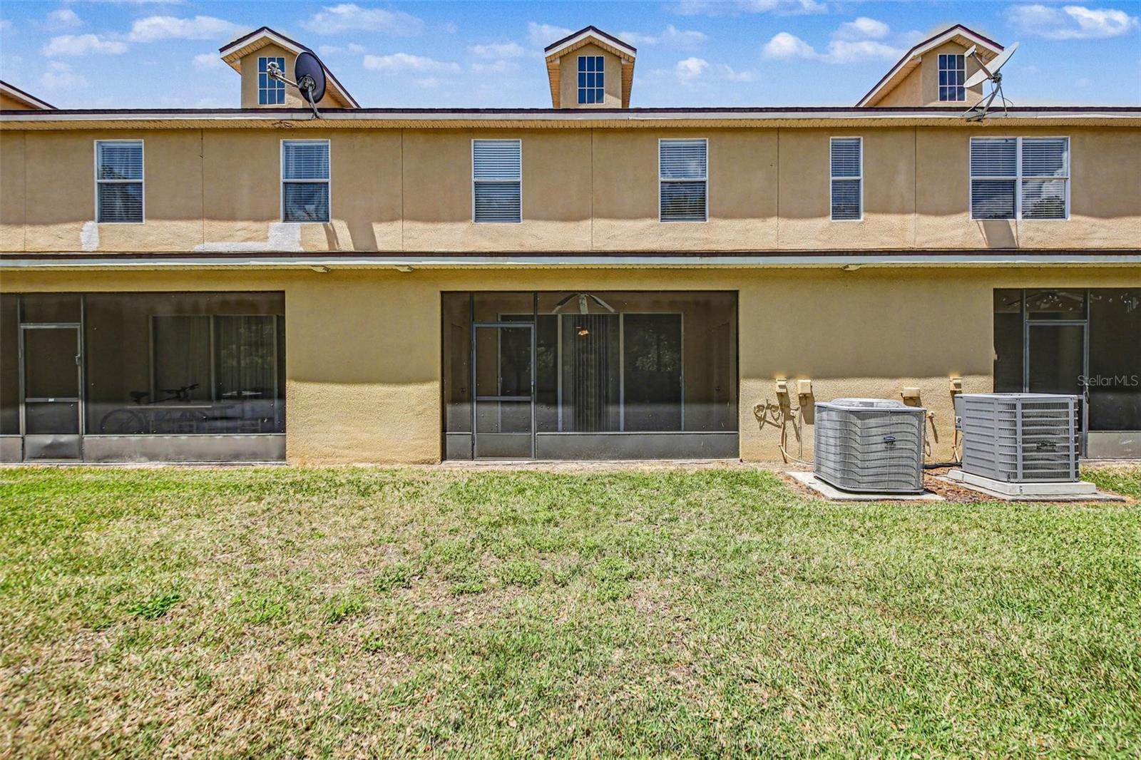 Image 23 of 24 For 2920 Ashland Lane S