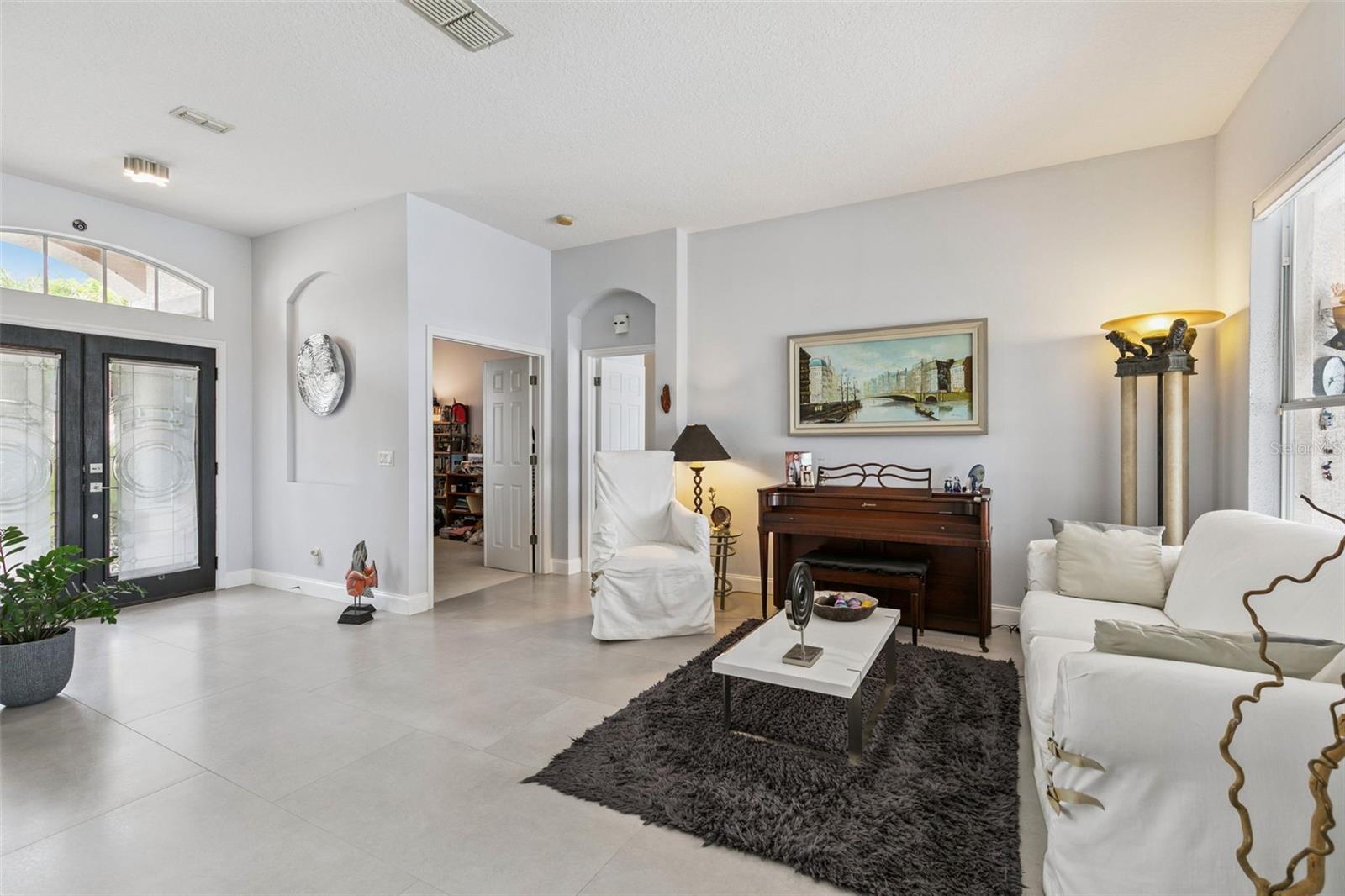 Image 10 of 62 For 1652 Cherry Ridge Drive