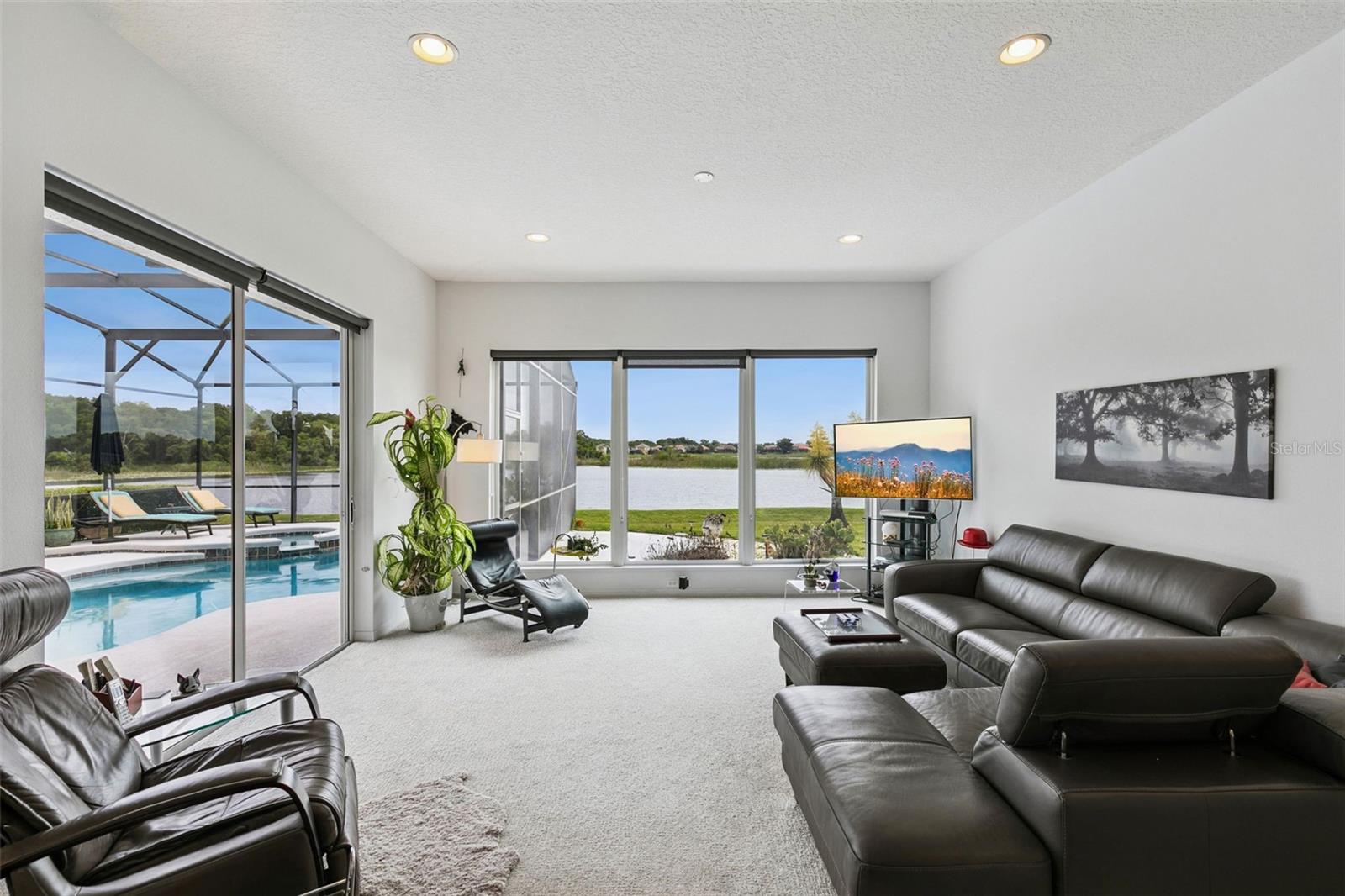 Image 12 of 62 For 1652 Cherry Ridge Drive