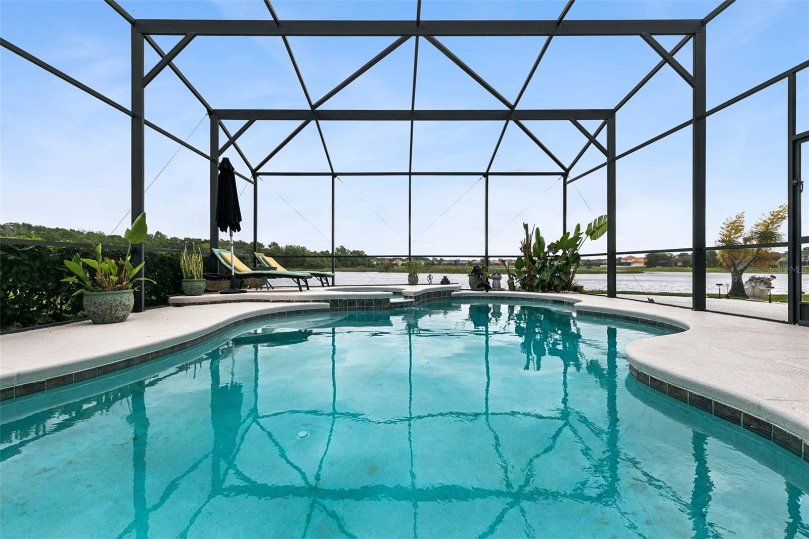 Image 2 of 62 For 1652 Cherry Ridge Drive