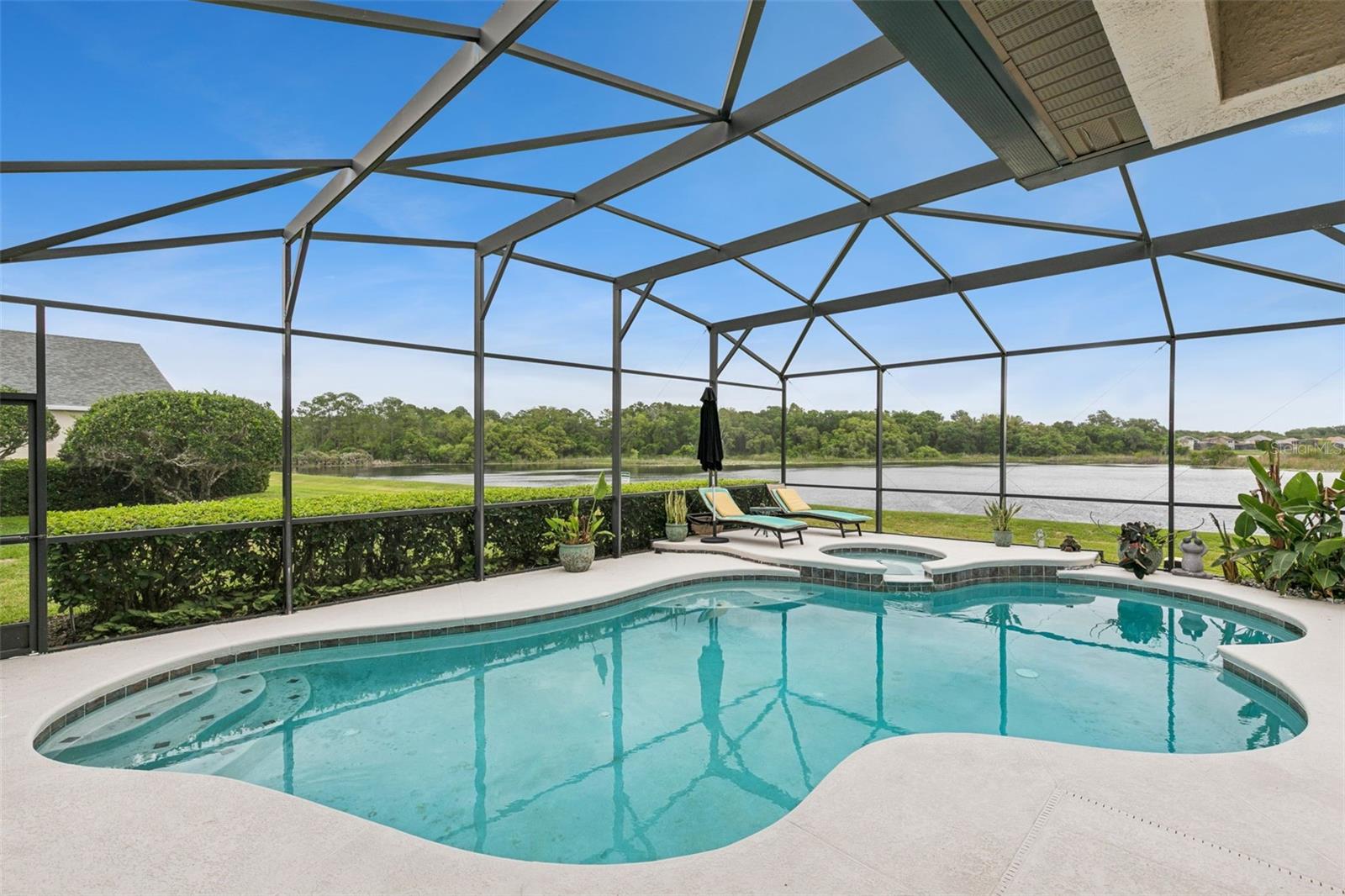 Image 38 of 62 For 1652 Cherry Ridge Drive