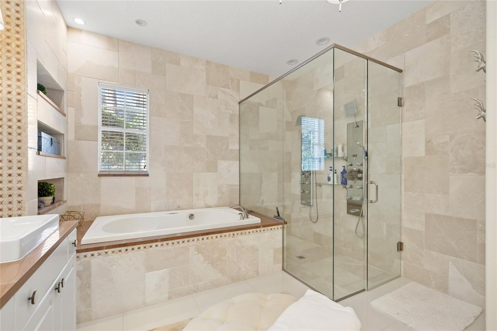 Image 15 of 66 For 11051 Hawkshead Court
