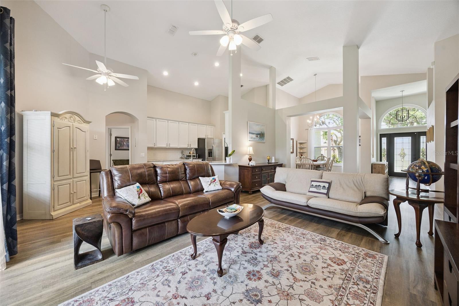 Image 18 of 61 For 1052 Kersfield Circle