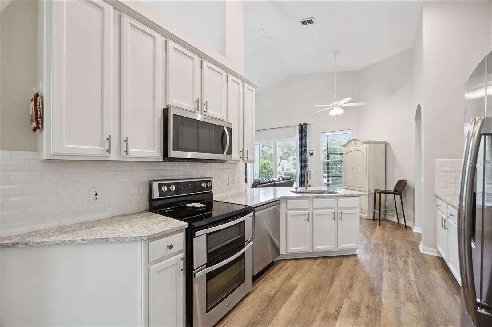 Image 24 of 61 For 1052 Kersfield Circle