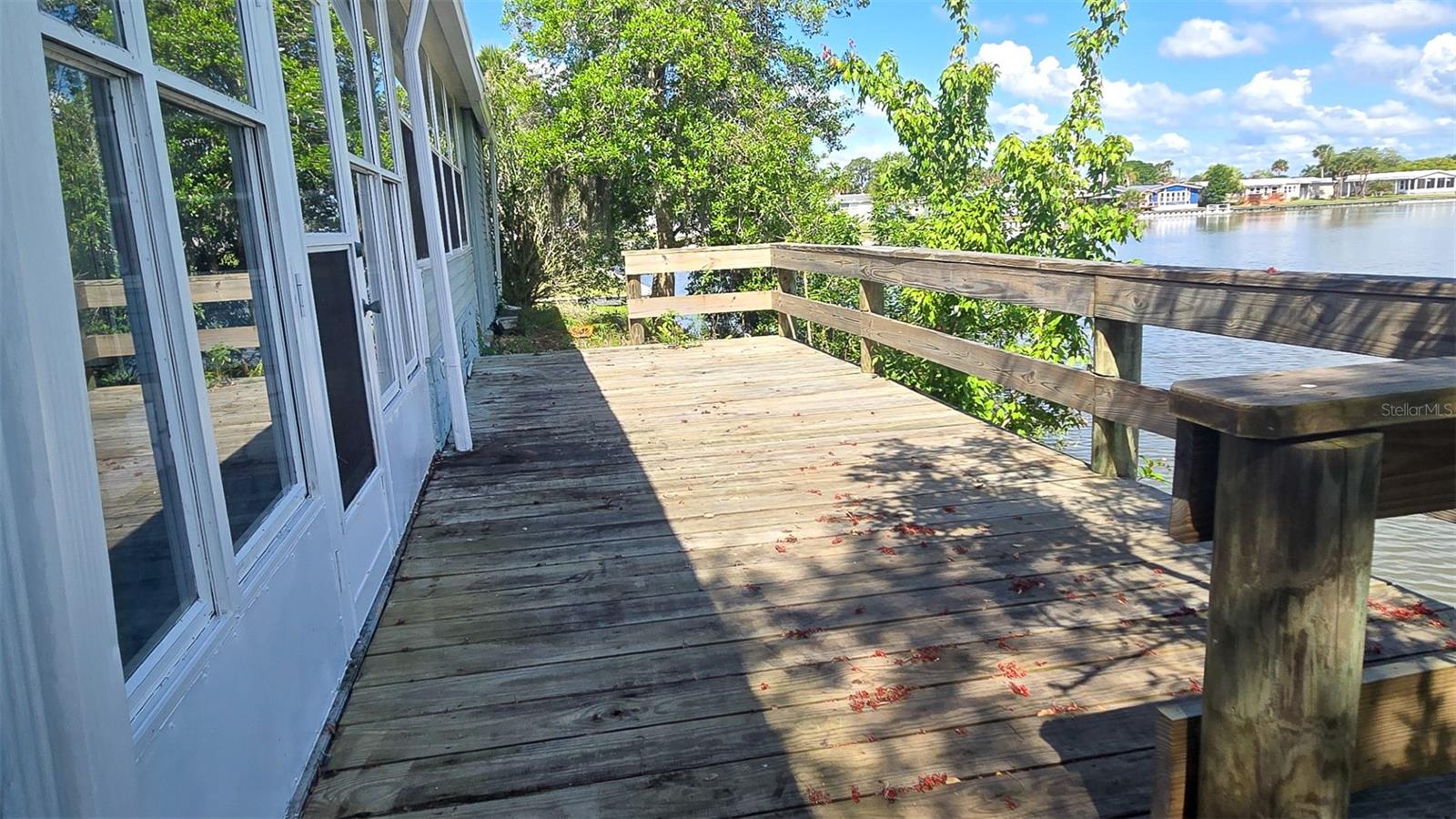 Image 7 of 27 For 300 Beech Court