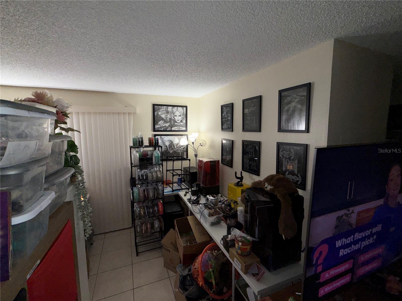 Image 12 of 25 For 135 Springwood Circle E