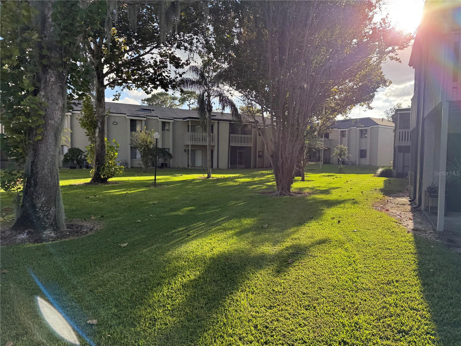 Image 3 of 25 For 135 Springwood Circle E