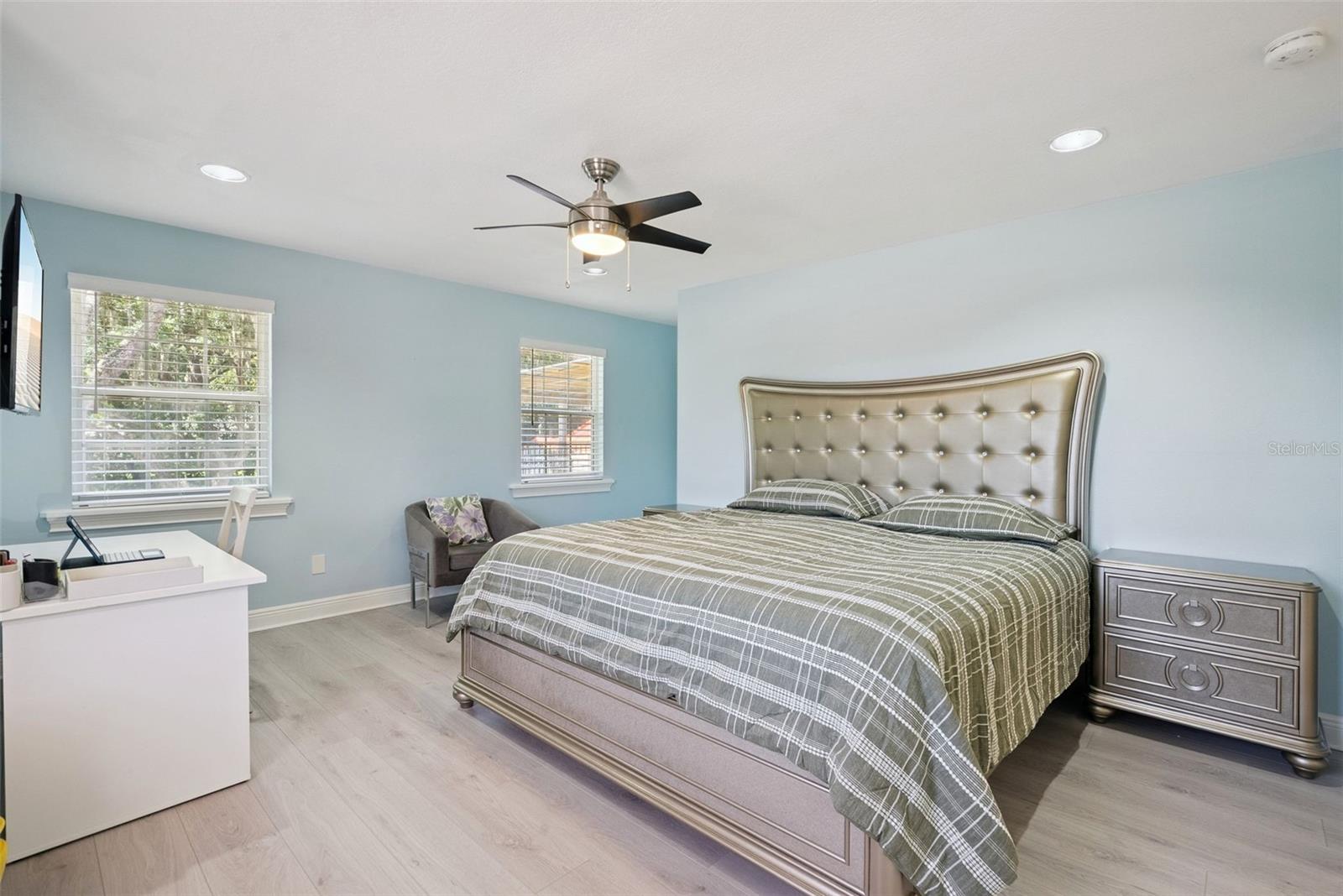 Image 18 of 67 For 1498 Markham Woods Road