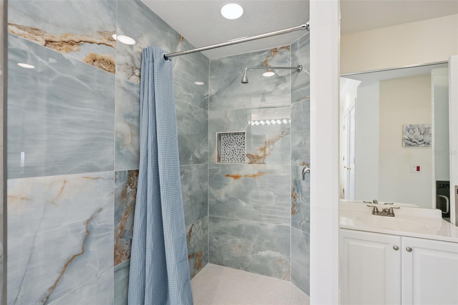 Image 27 of 67 For 1498 Markham Woods Road