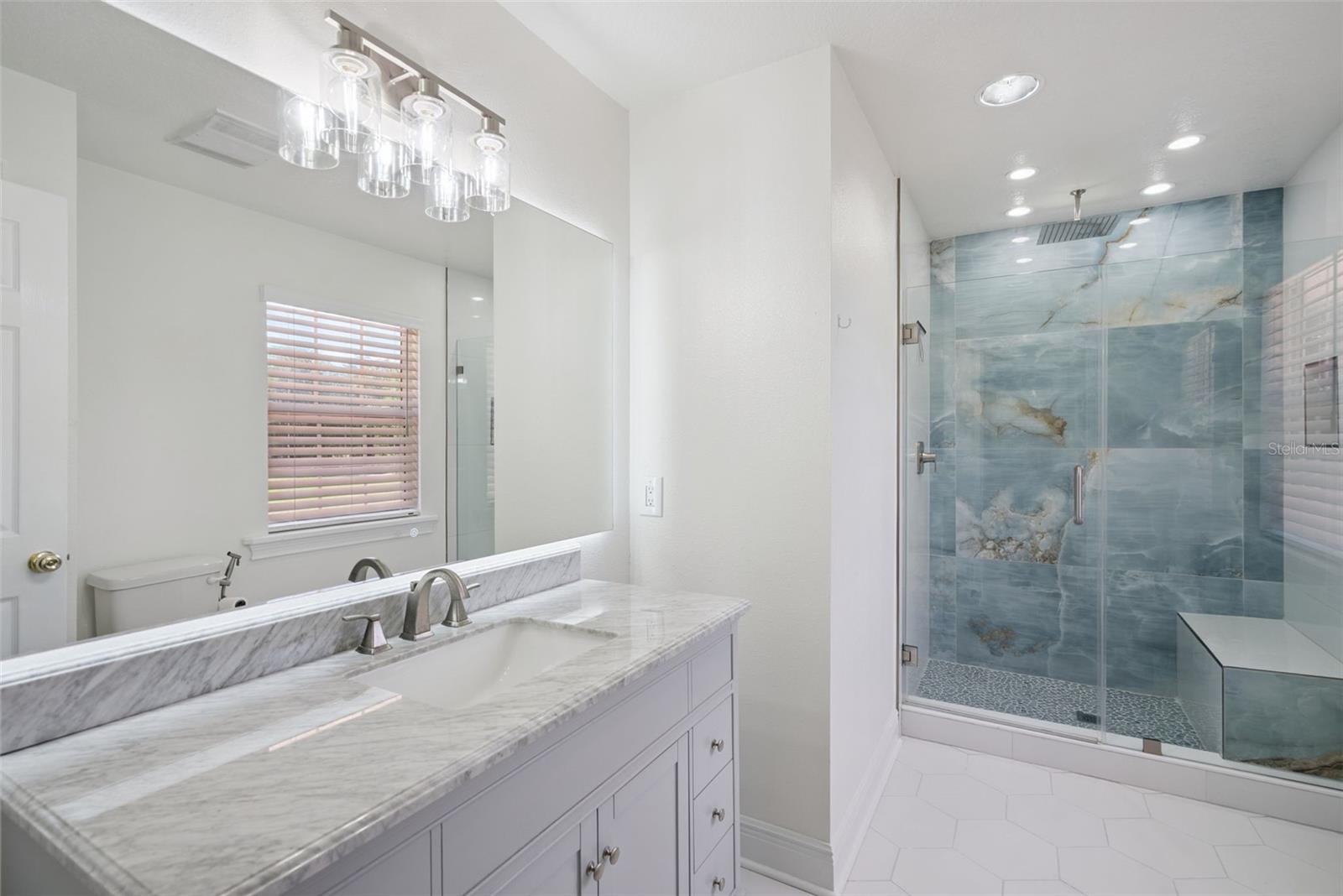 Image 33 of 67 For 1498 Markham Woods Road