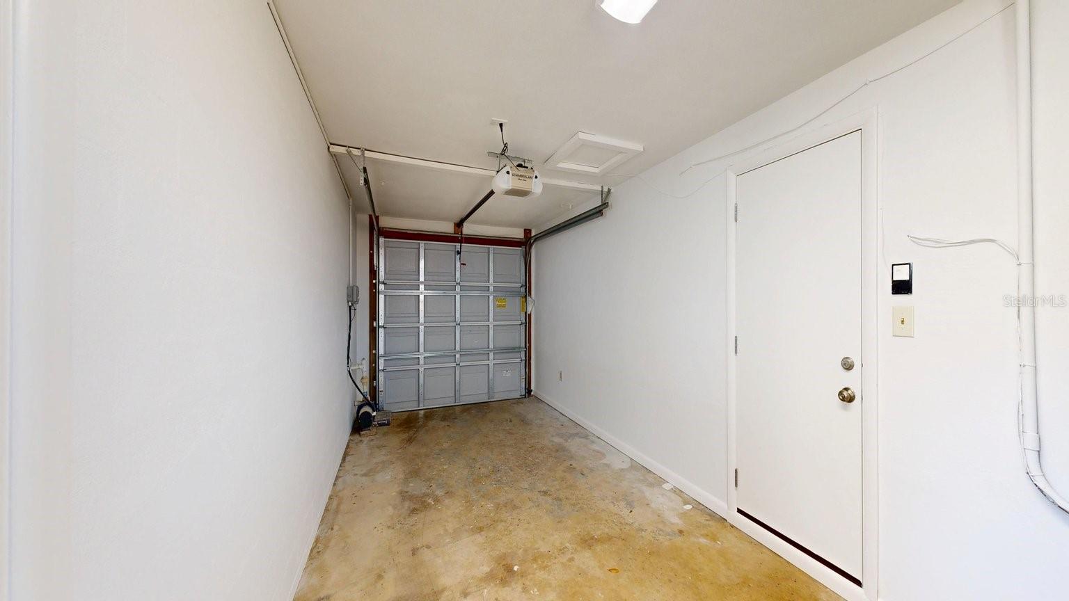 Image 16 of 22 For 352 Orchard Street