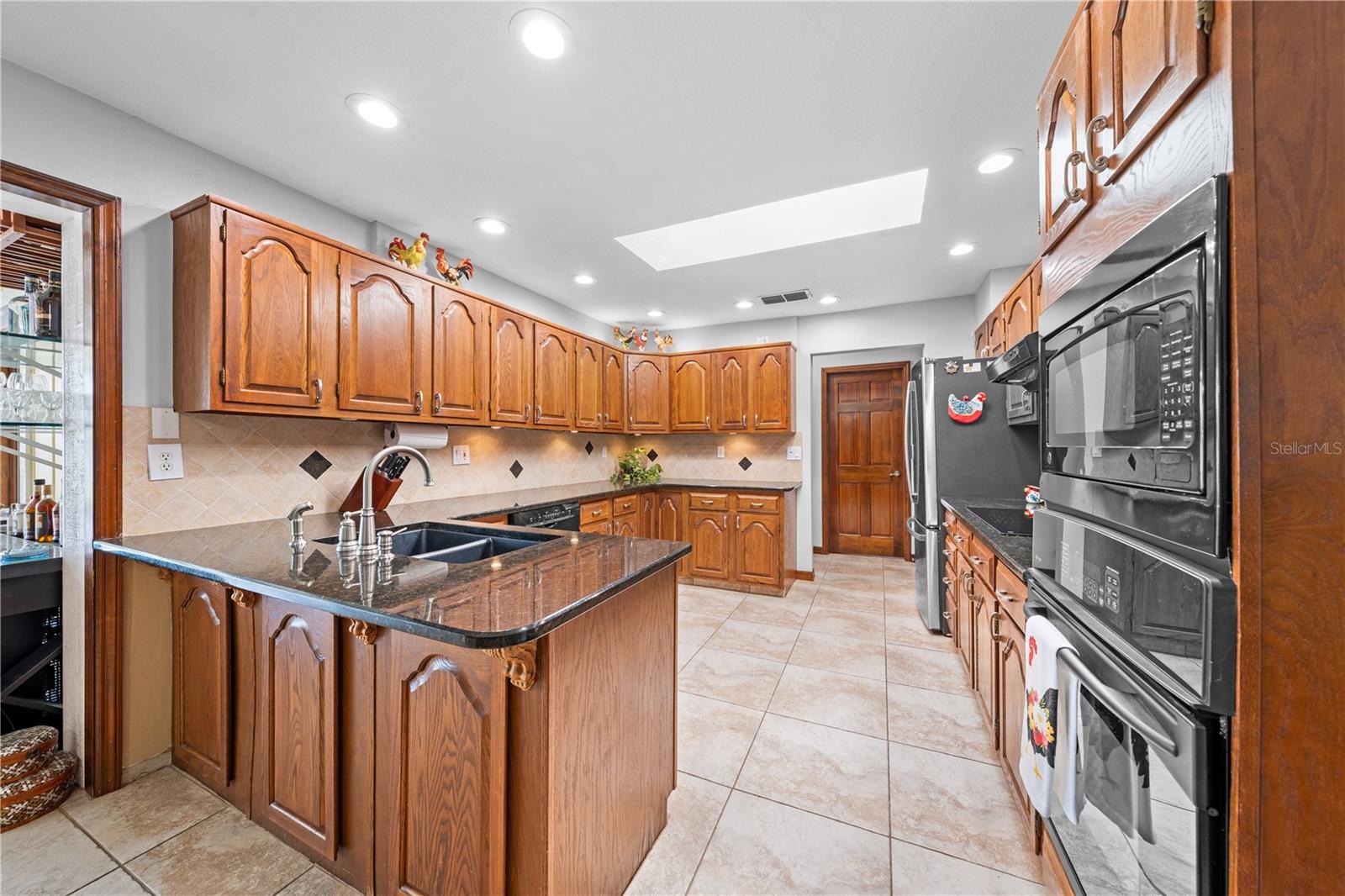 Image 38 of 91 For 6770 Bay Shore Drive