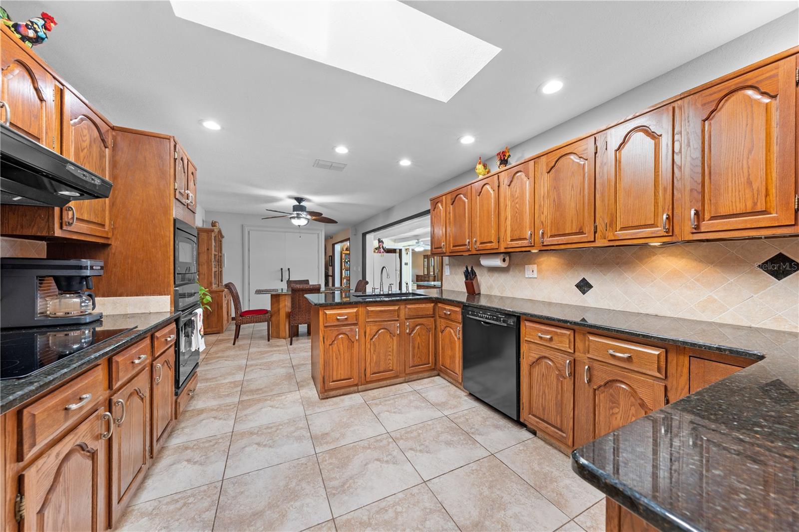 Image 45 of 91 For 6770 Bay Shore Drive