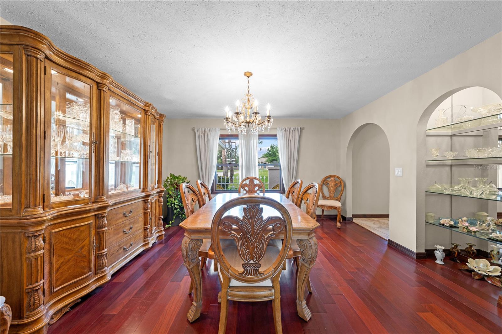 Image 48 of 91 For 6770 Bay Shore Drive
