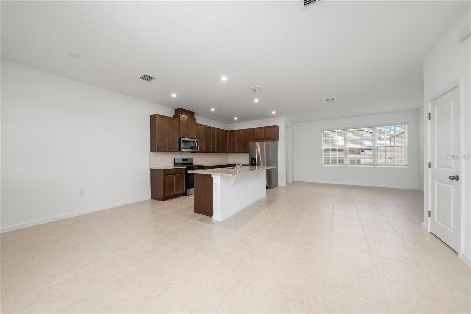 Image 4 of 35 For 2420 Celebration Boulevard