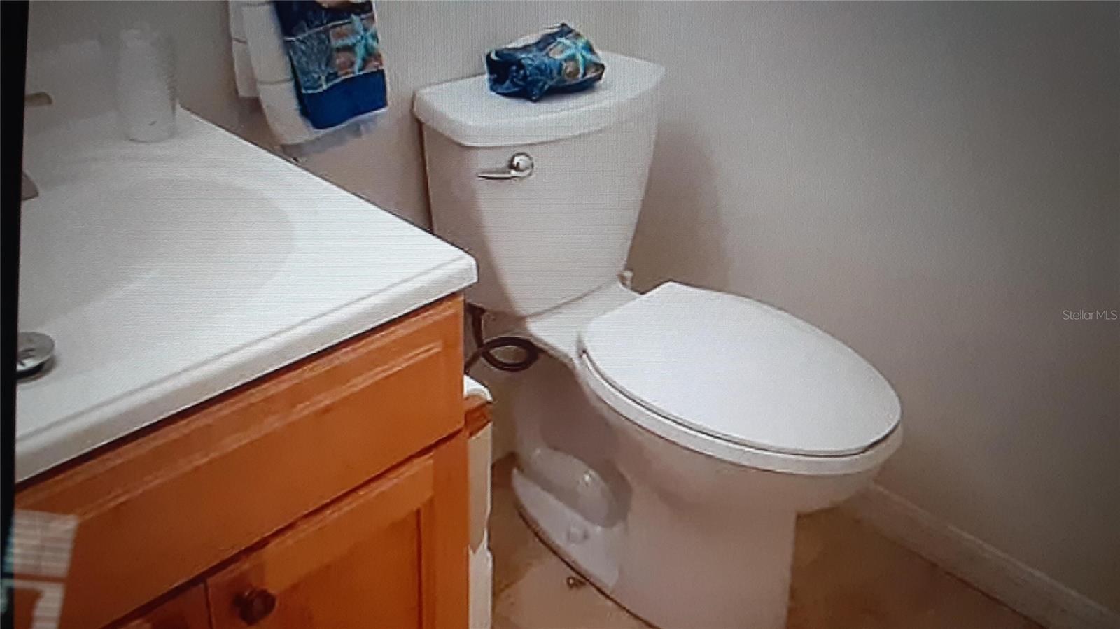 Image 15 of 18 For 94 Spring Lake Drive 203