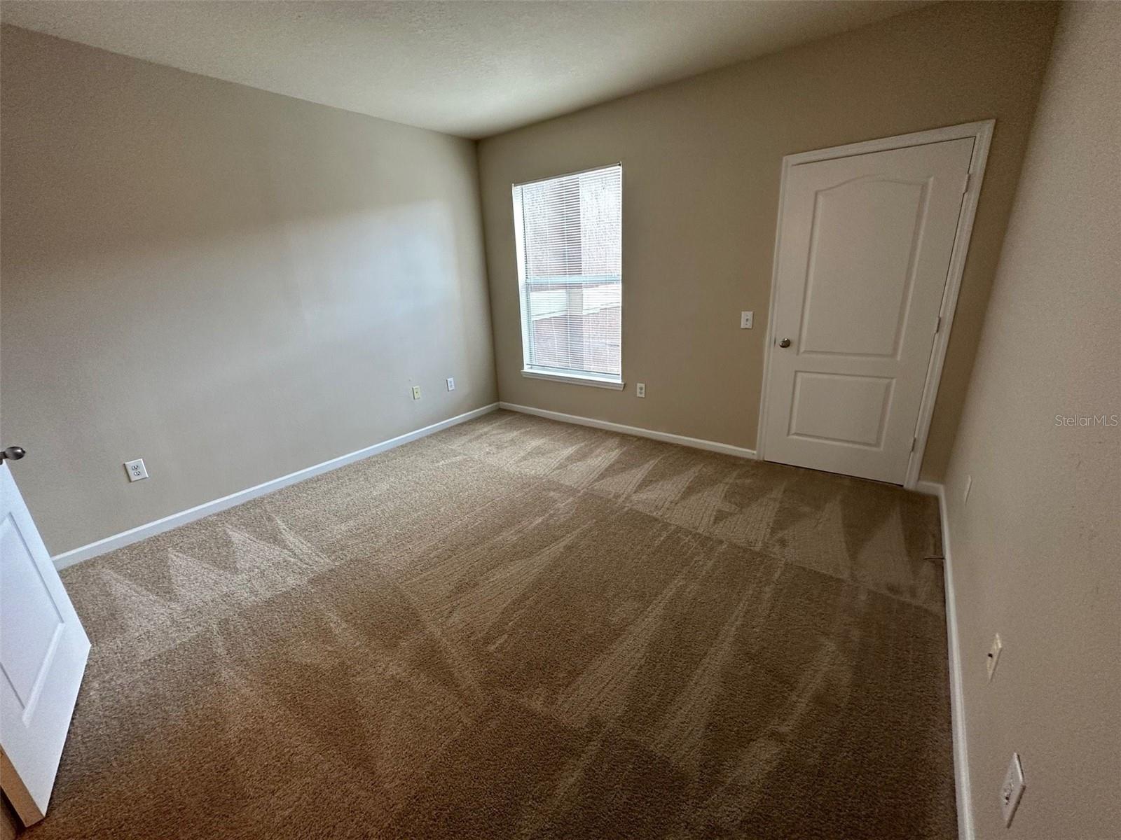 Image 13 of 36 For 8836 Villa View Circle 201