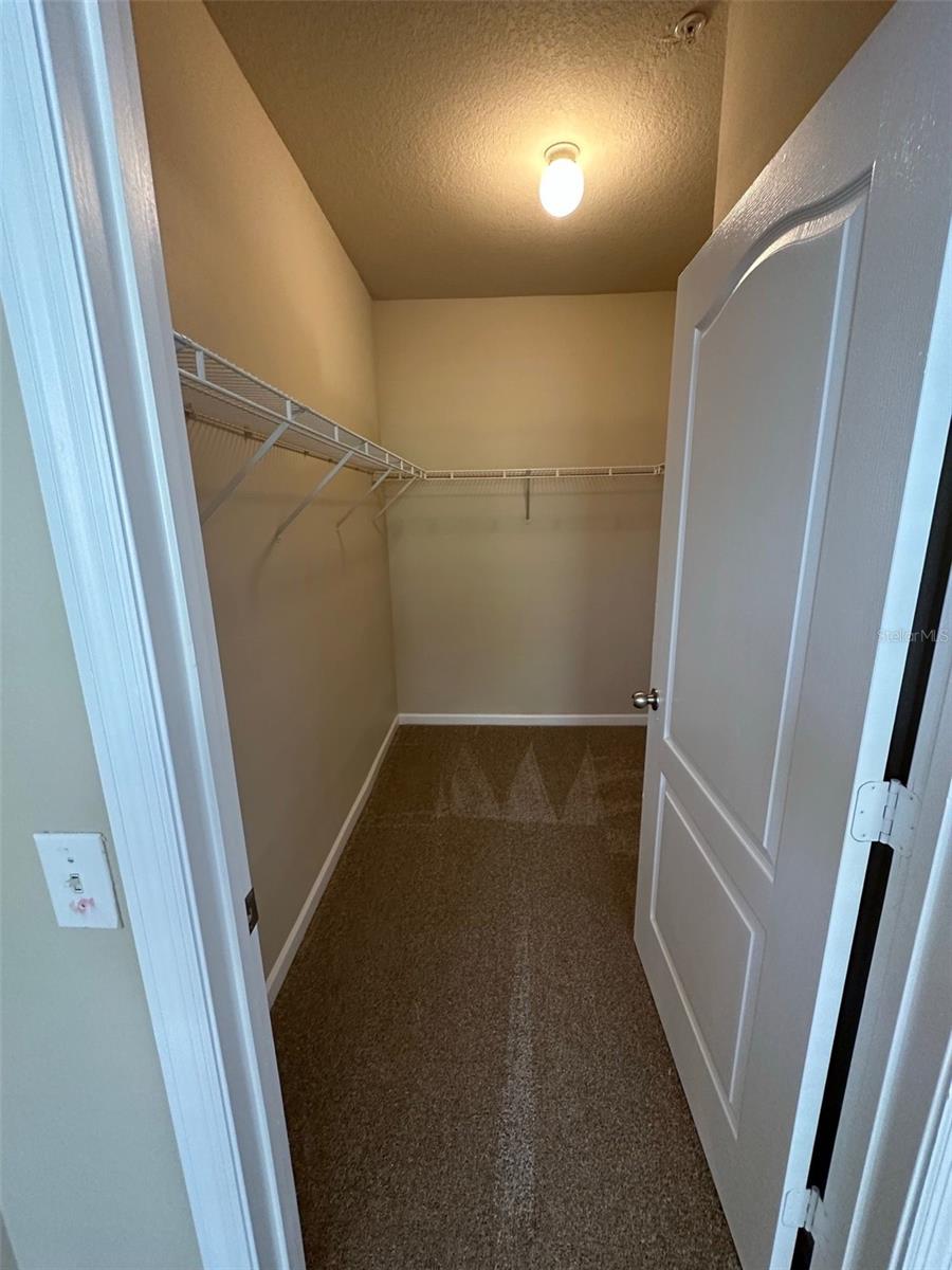 Image 22 of 36 For 8836 Villa View Circle 201