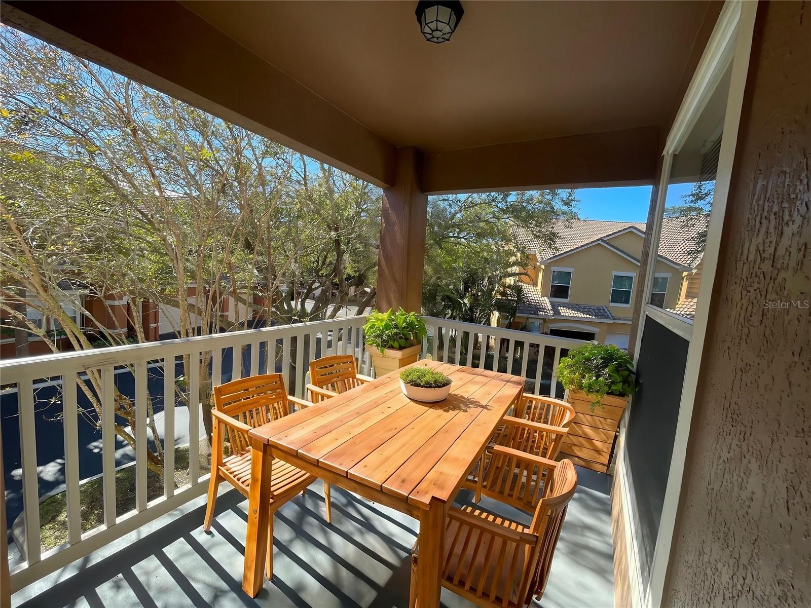 Image 27 of 36 For 8836 Villa View Circle 201