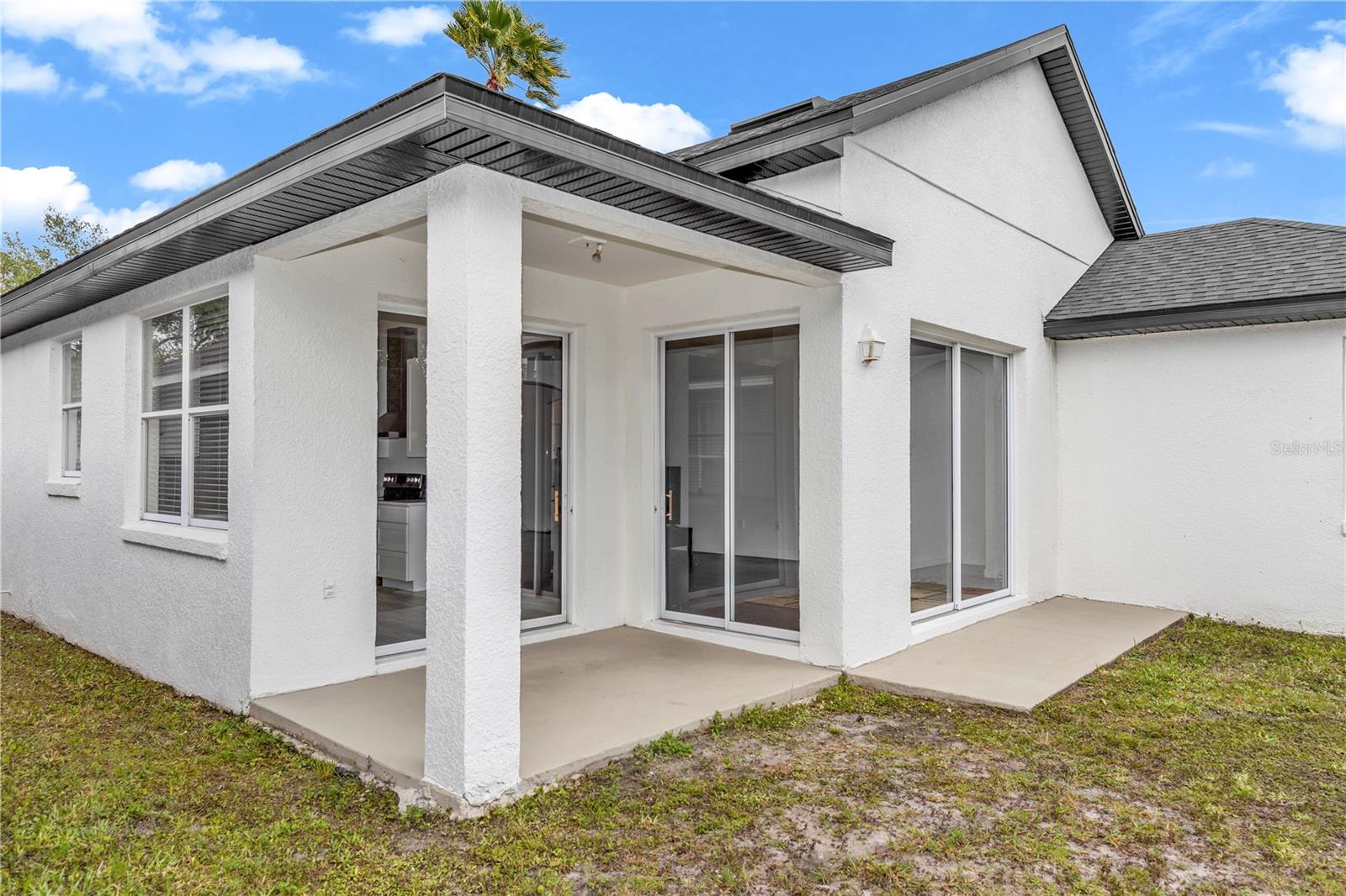 Image 18 of 27 For 1016 Lake Biscayne Way