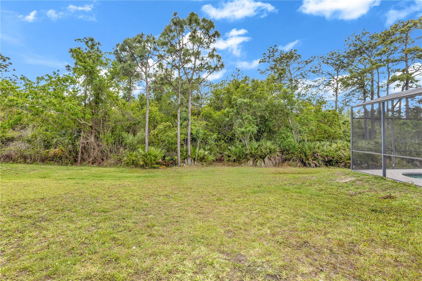 Image 20 of 27 For 1016 Lake Biscayne Way
