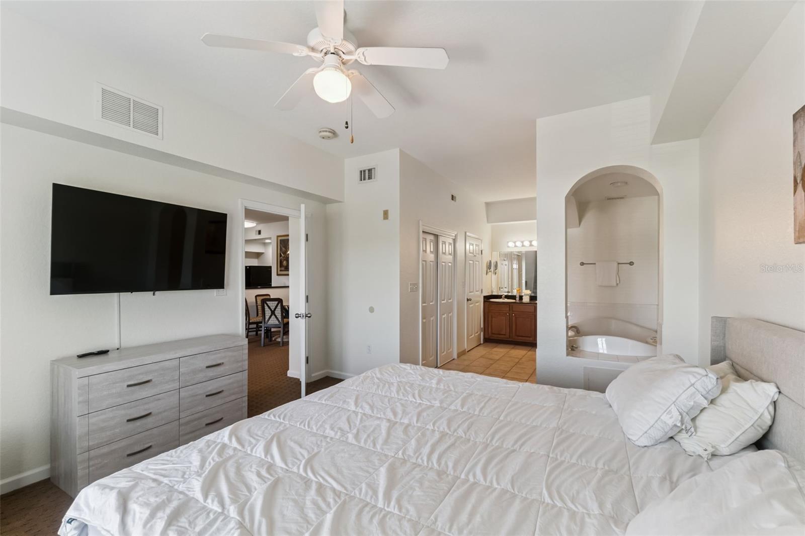 Image 12 of 75 For 8100 Poinciana Boulevard 2303