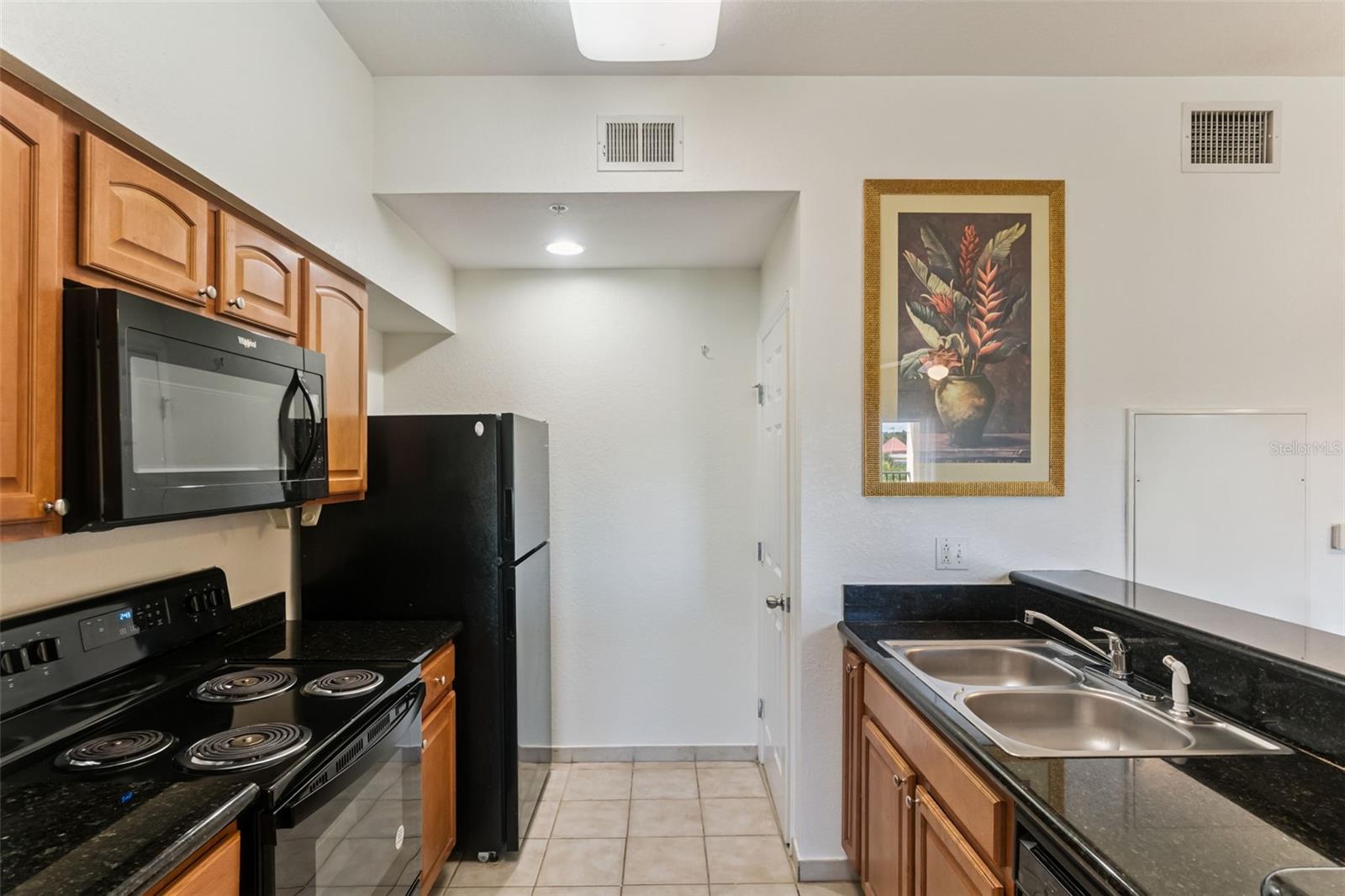 Image 8 of 75 For 8100 Poinciana Boulevard 2303