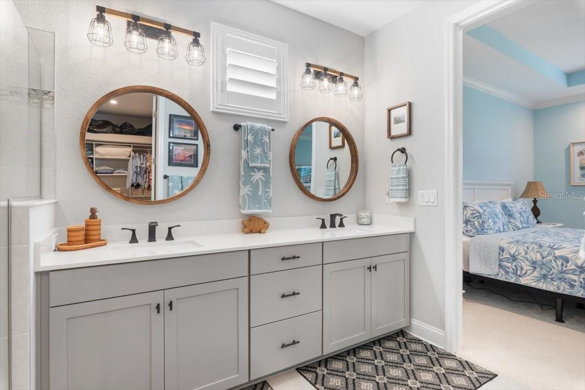 Image 18 of 55 For 98 Hoptree Place