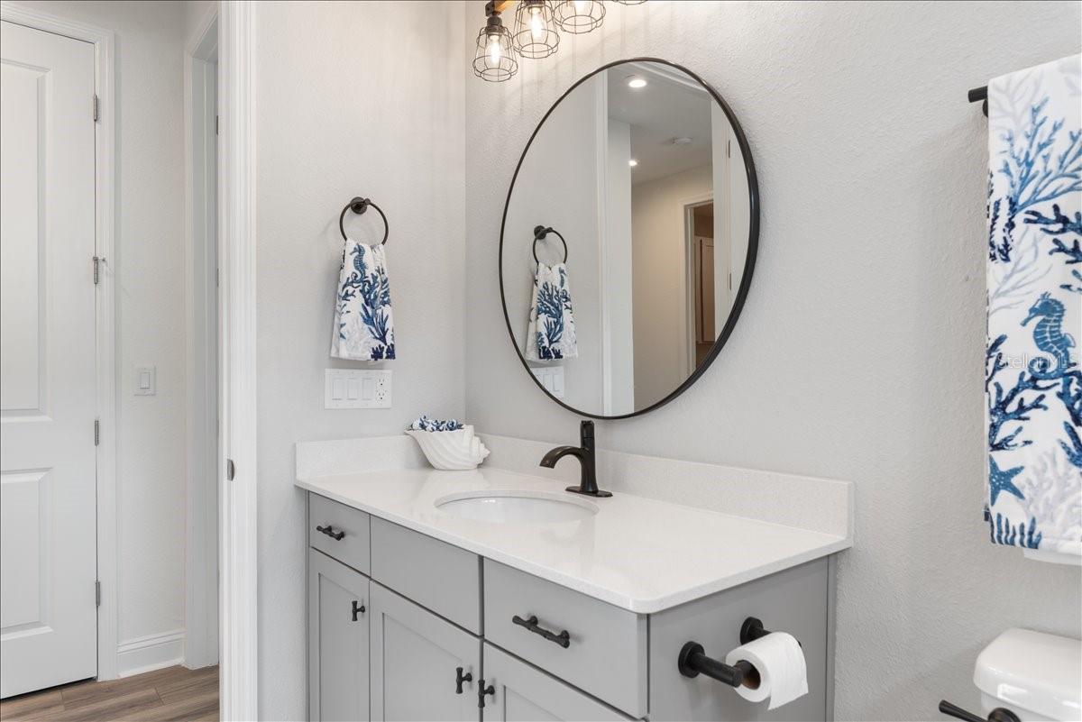 Image 22 of 55 For 98 Hoptree Place