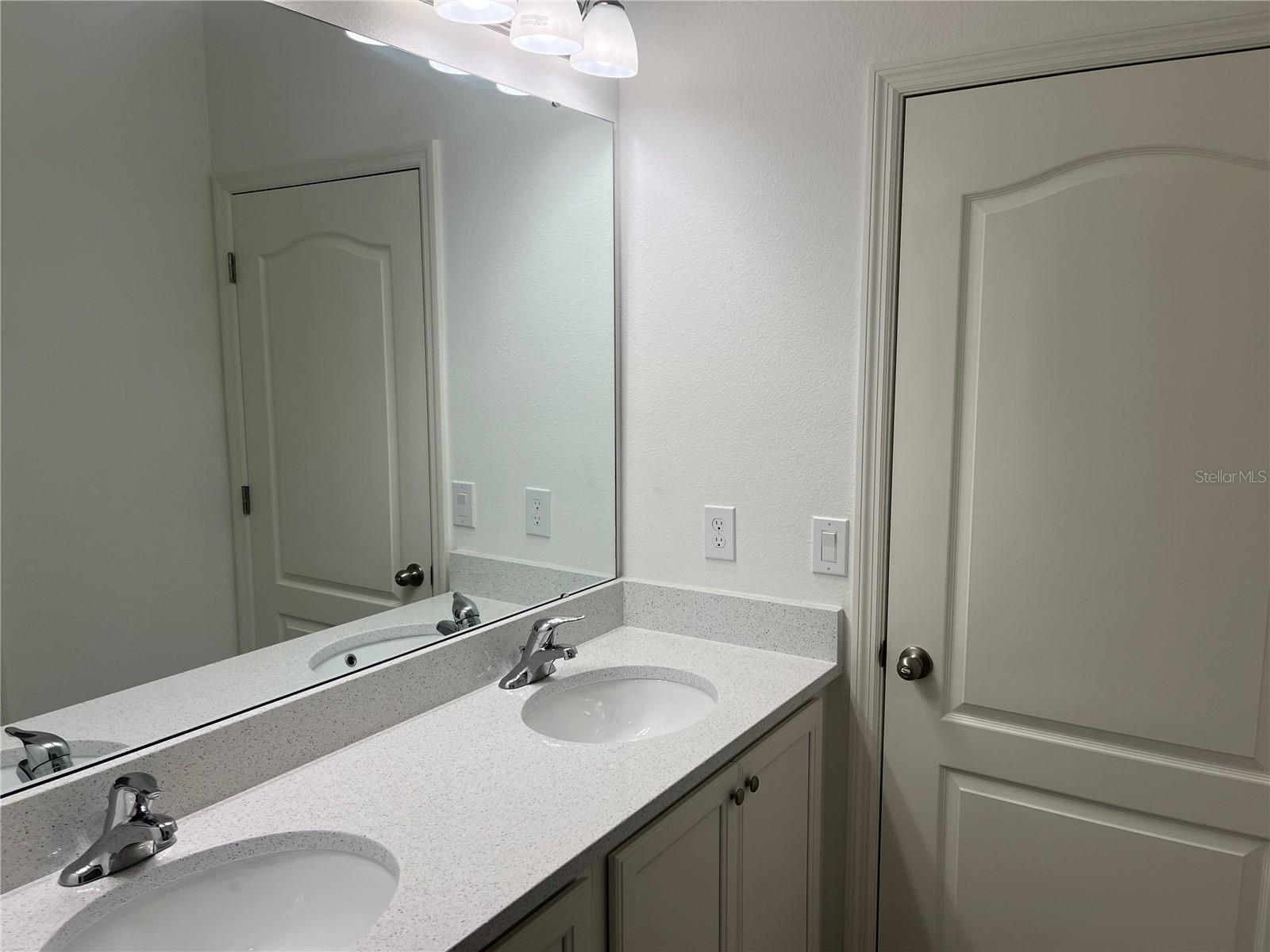 Image 15 of 28 For 2716 Bolzano Drive