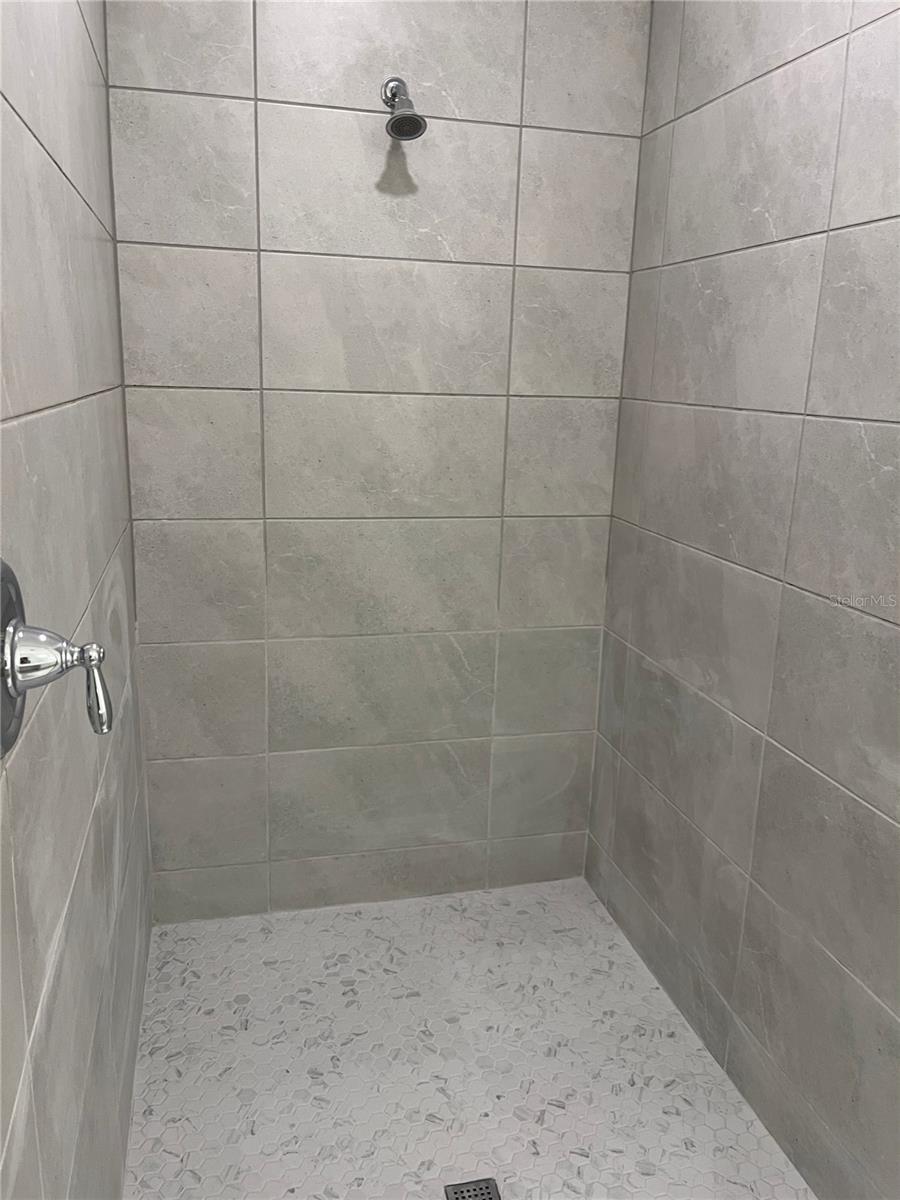 Image 17 of 28 For 2716 Bolzano Drive