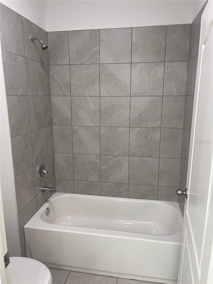 Image 20 of 28 For 2716 Bolzano Drive