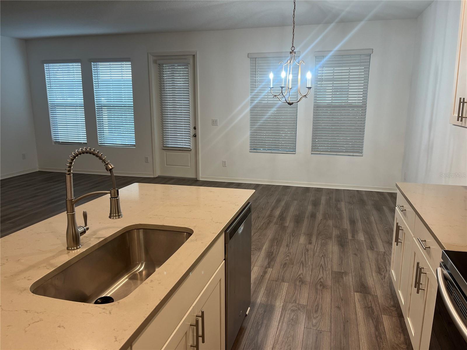 Image 7 of 28 For 2716 Bolzano Drive