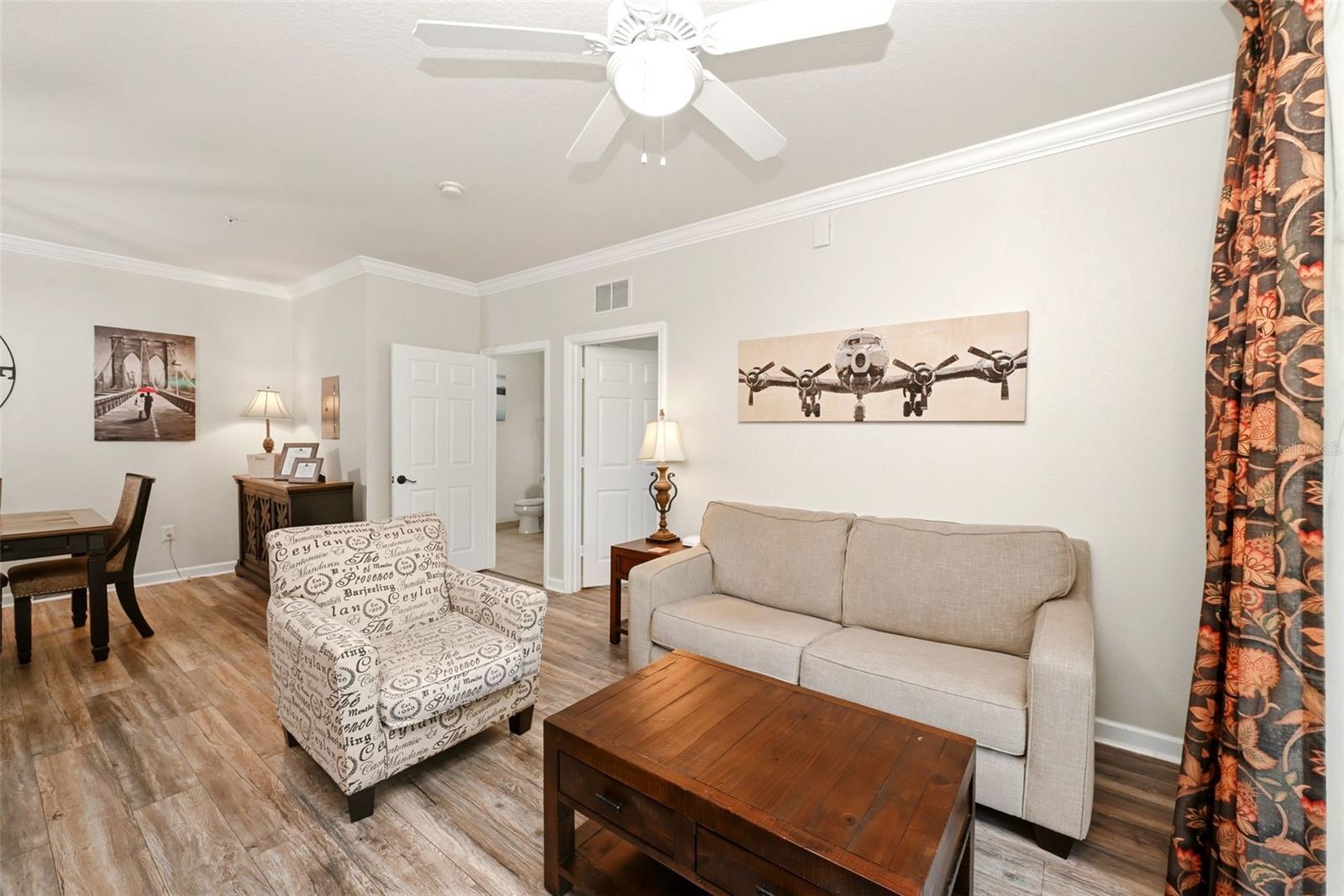 Image 16 of 30 For 1301 Tuscan Terrace 9406