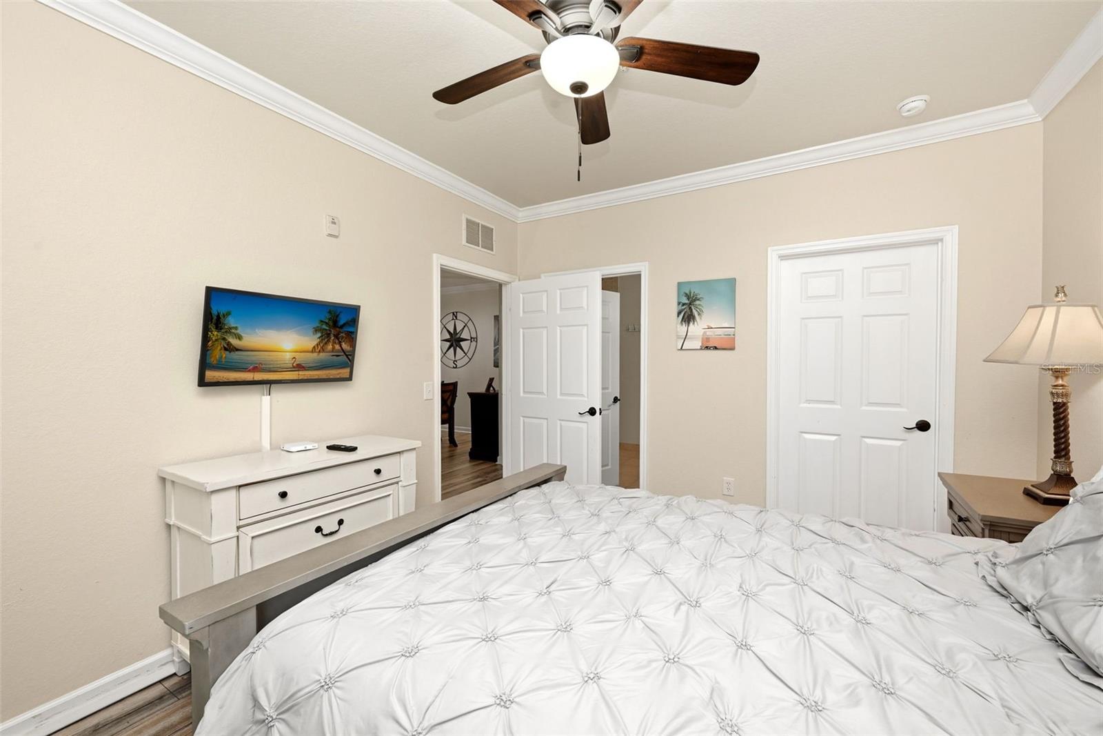 Image 18 of 30 For 1301 Tuscan Terrace 9406