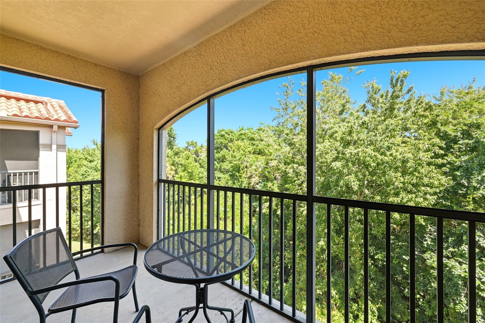 Image 26 of 30 For 1301 Tuscan Terrace 9406