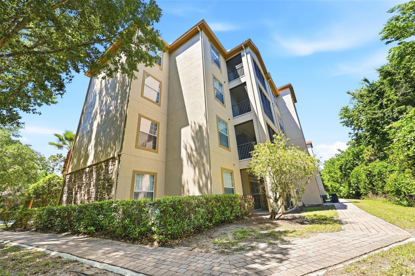 Image 28 of 30 For 1301 Tuscan Terrace 9406