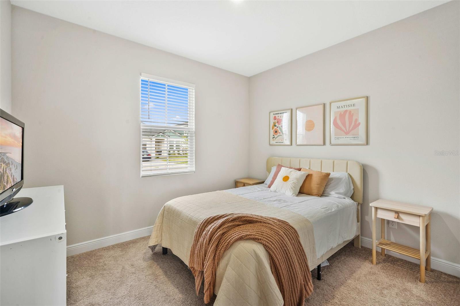 Image 12 of 47 For 10308 Fieldstone Myrtle Way