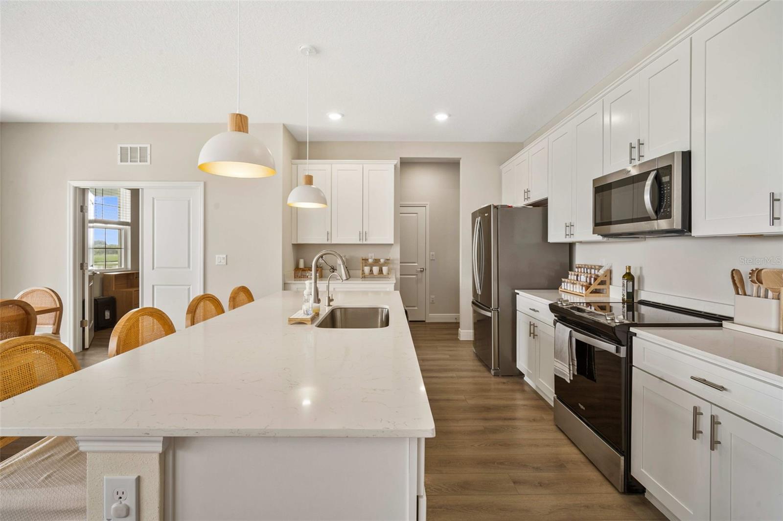 Image 16 of 47 For 10308 Fieldstone Myrtle Way