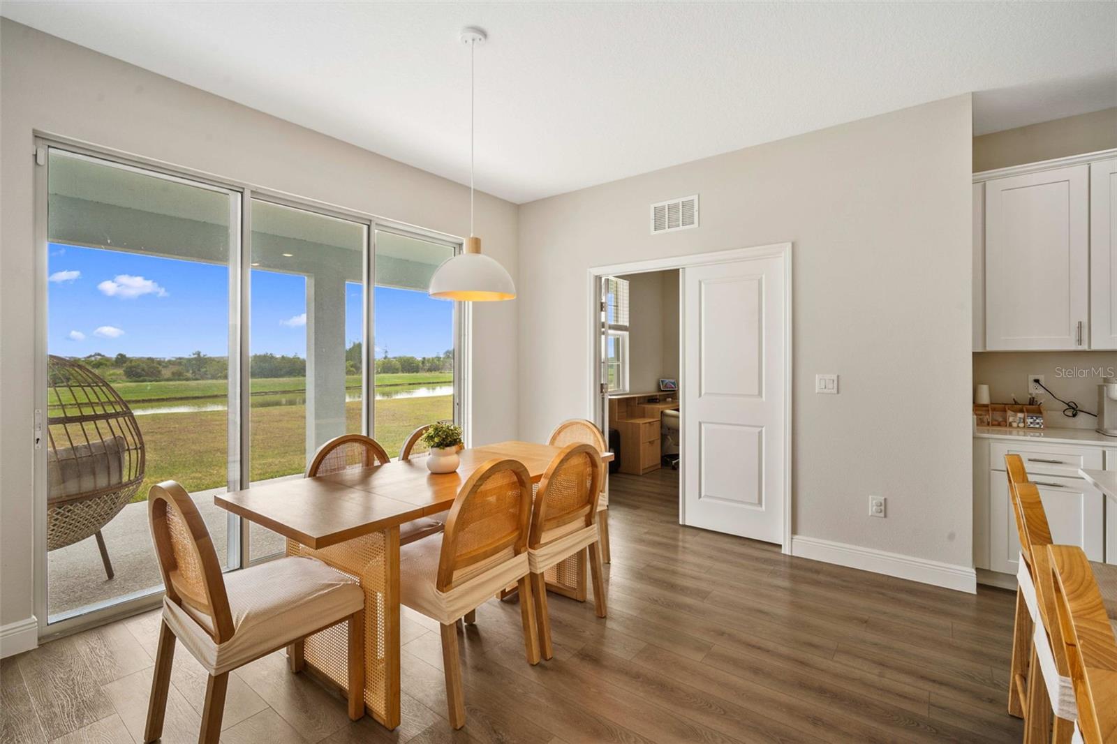 Image 17 of 47 For 10308 Fieldstone Myrtle Way