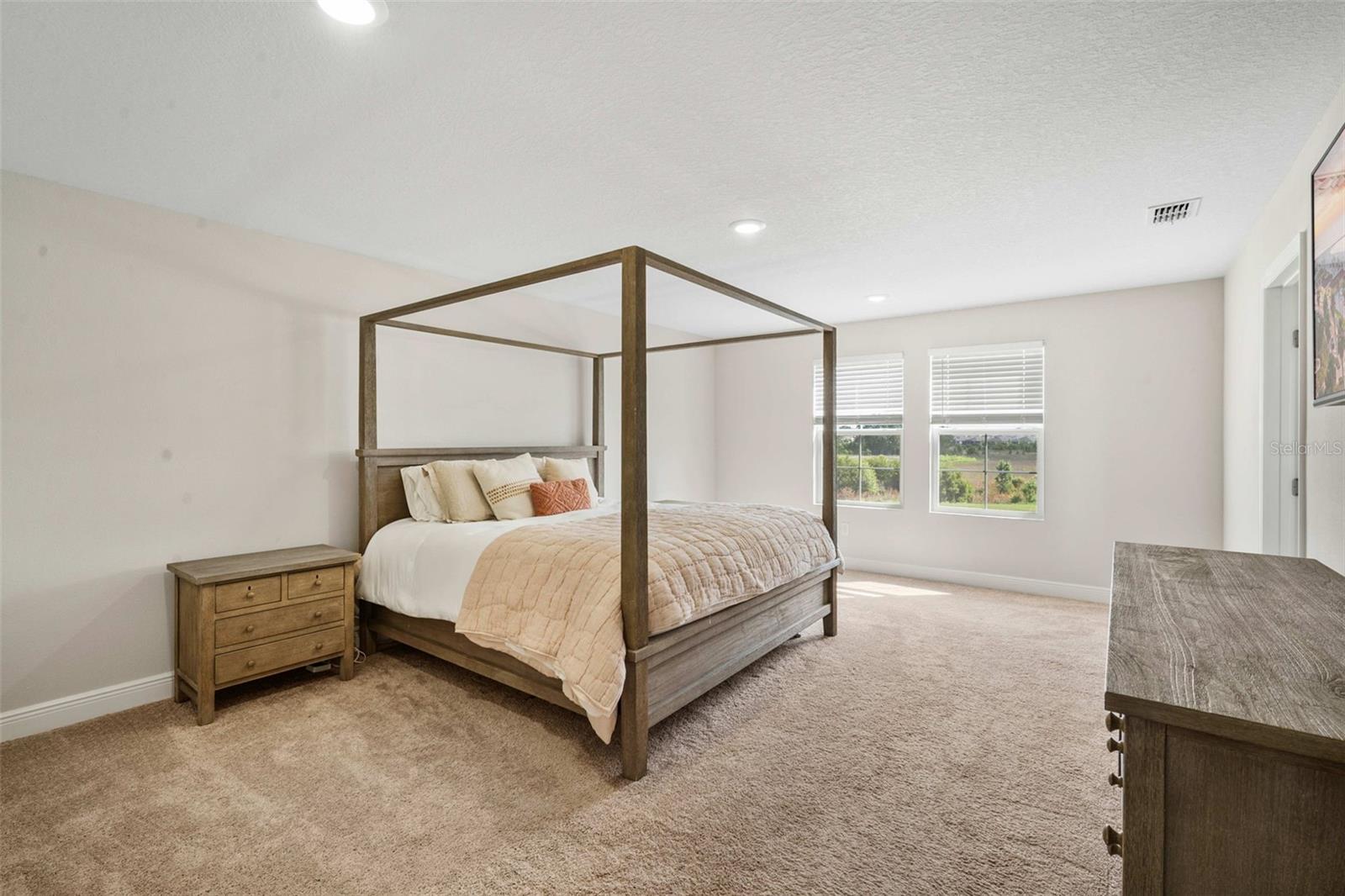 Image 31 of 47 For 10308 Fieldstone Myrtle Way
