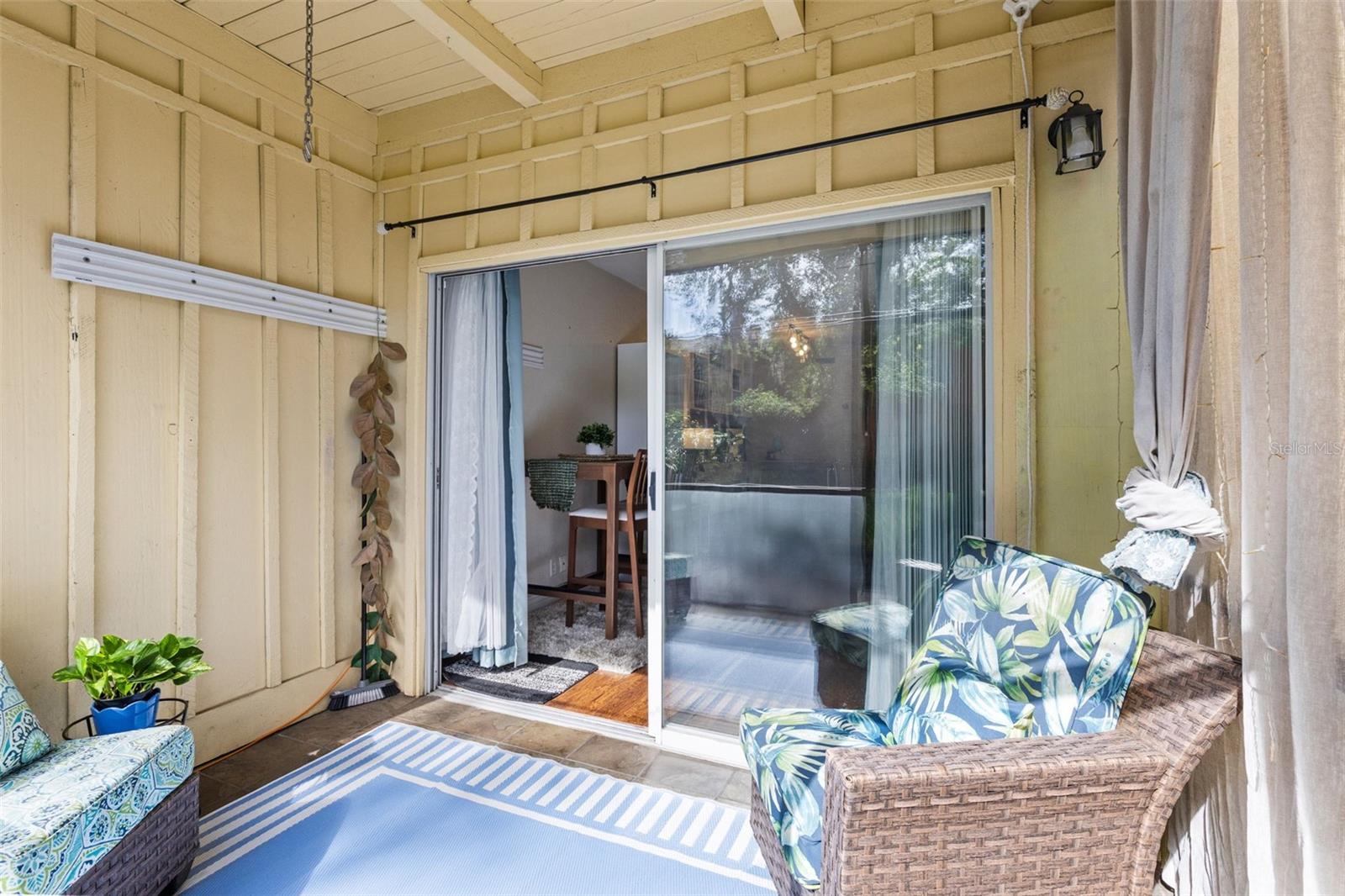 Image 14 of 23 For 754 Michigan Street 167