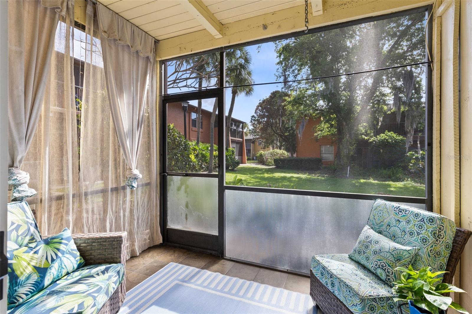 Image 15 of 23 For 754 Michigan Street 167