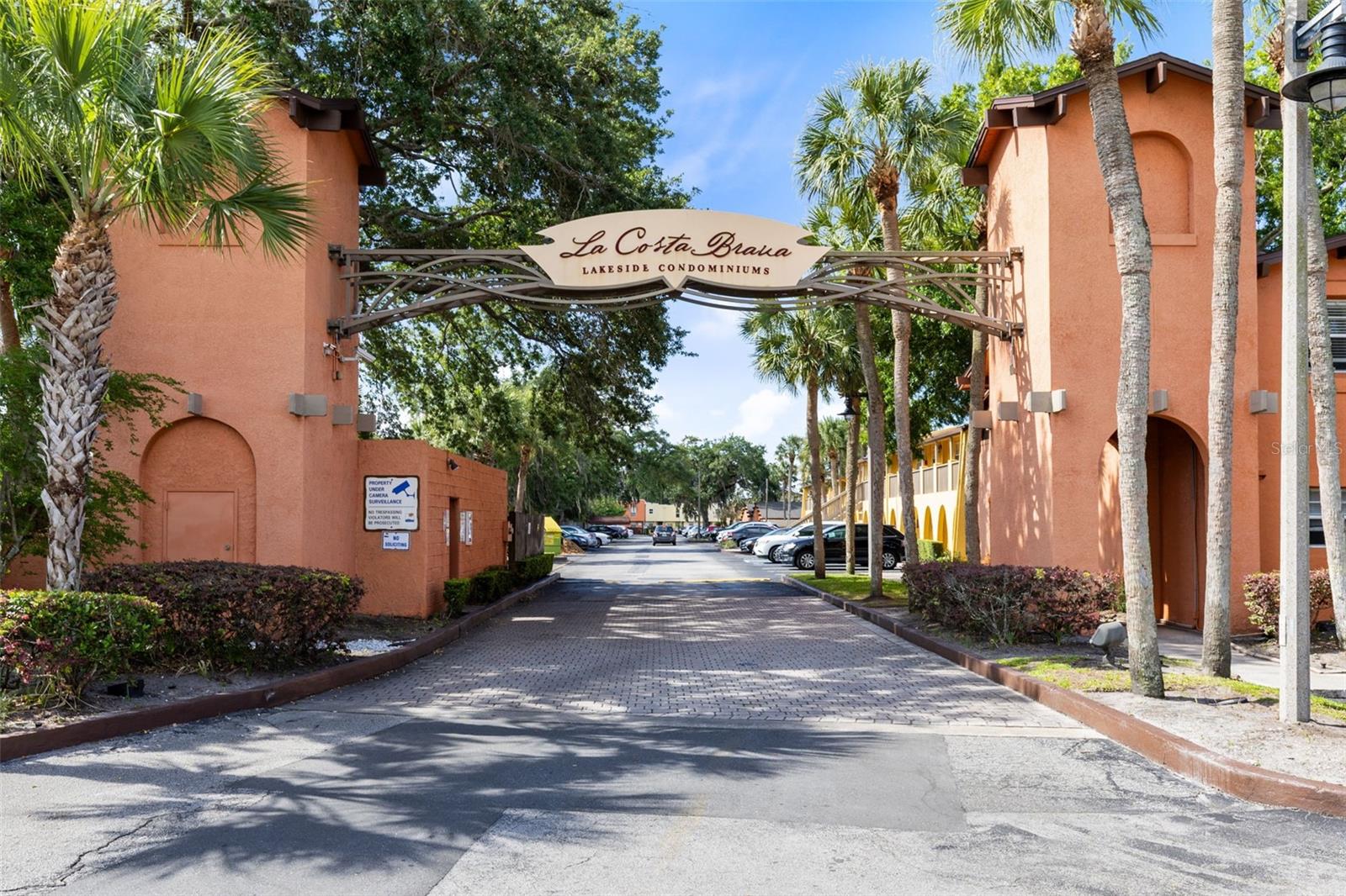 Image 22 of 23 For 754 Michigan Street 167