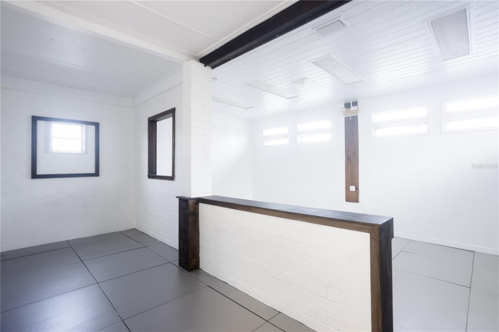 Image 19 of 39 For 115 10th Street