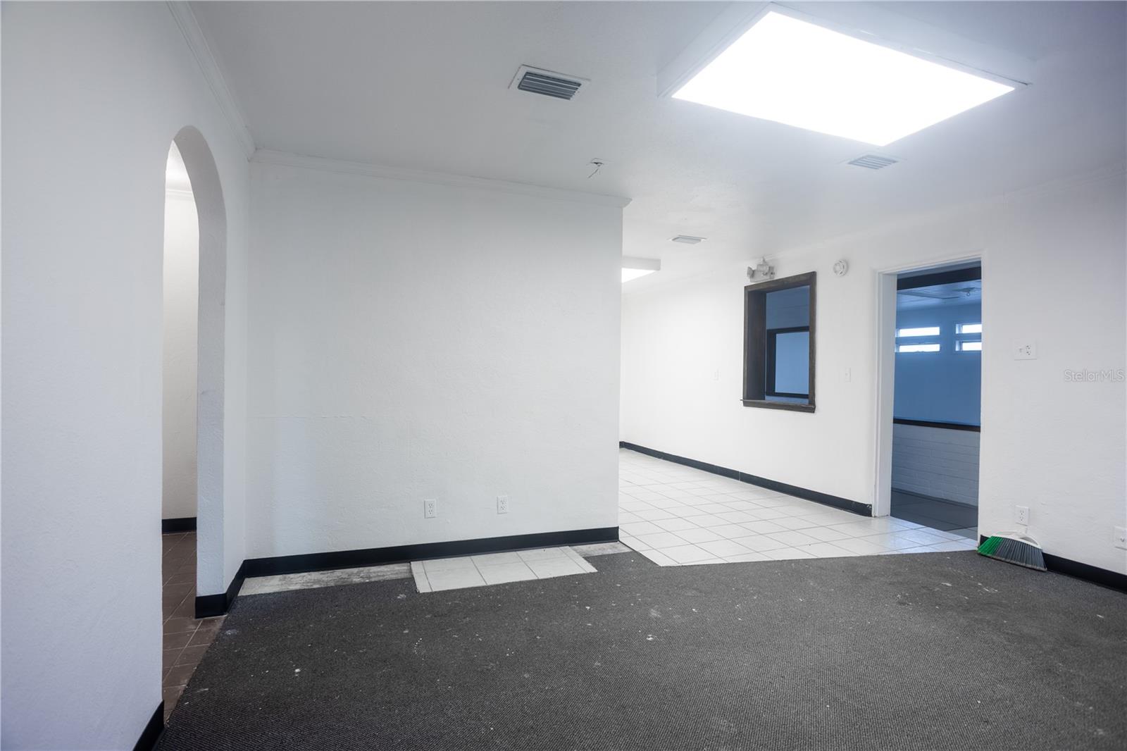 Image 21 of 39 For 115 10th Street