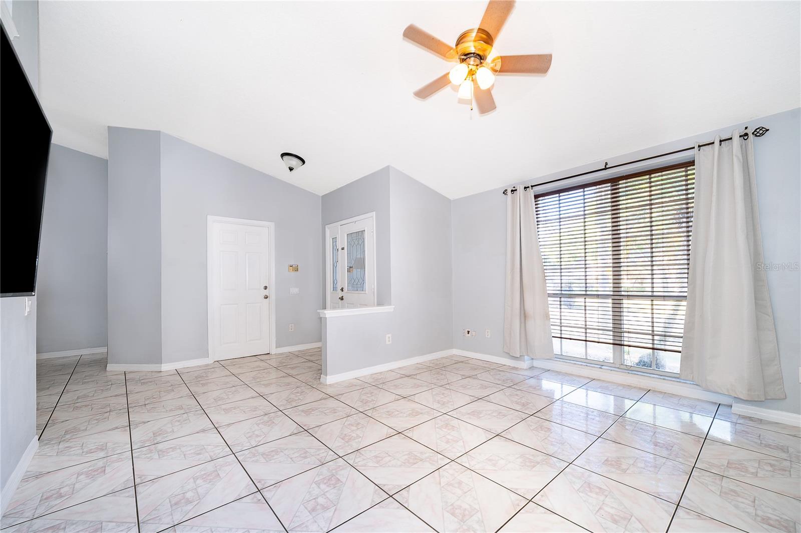 Image 2 of 23 For 560 Pleasant Grove Drive