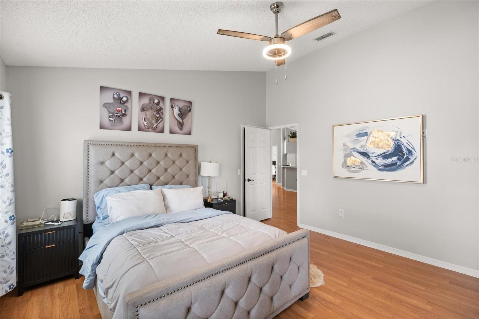 Image 11 of 29 For 3114 Dellcrest Place